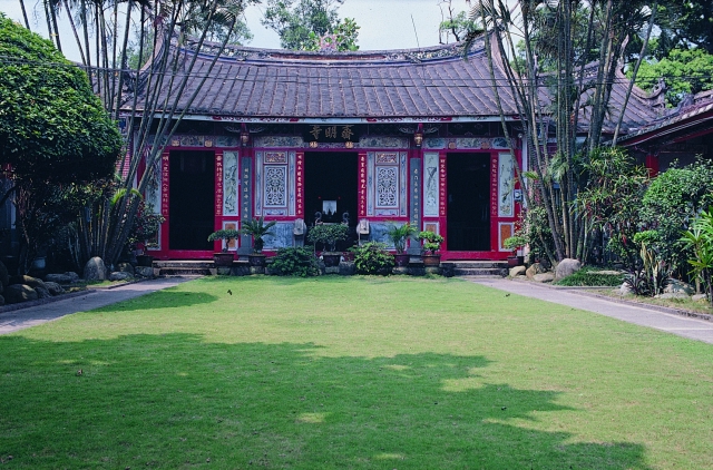 大溪齋明寺介紹