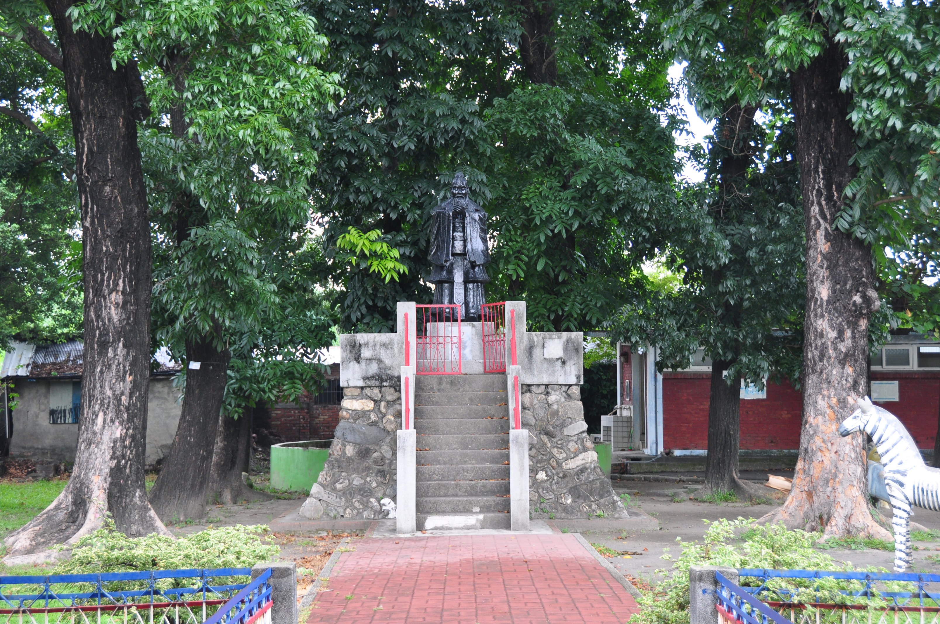溪北國民小學神社遺構