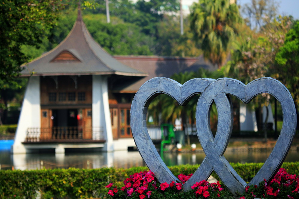 中山公園湖心亭介紹