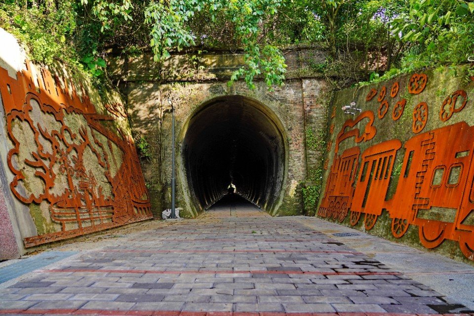 五堵鐵路隧道