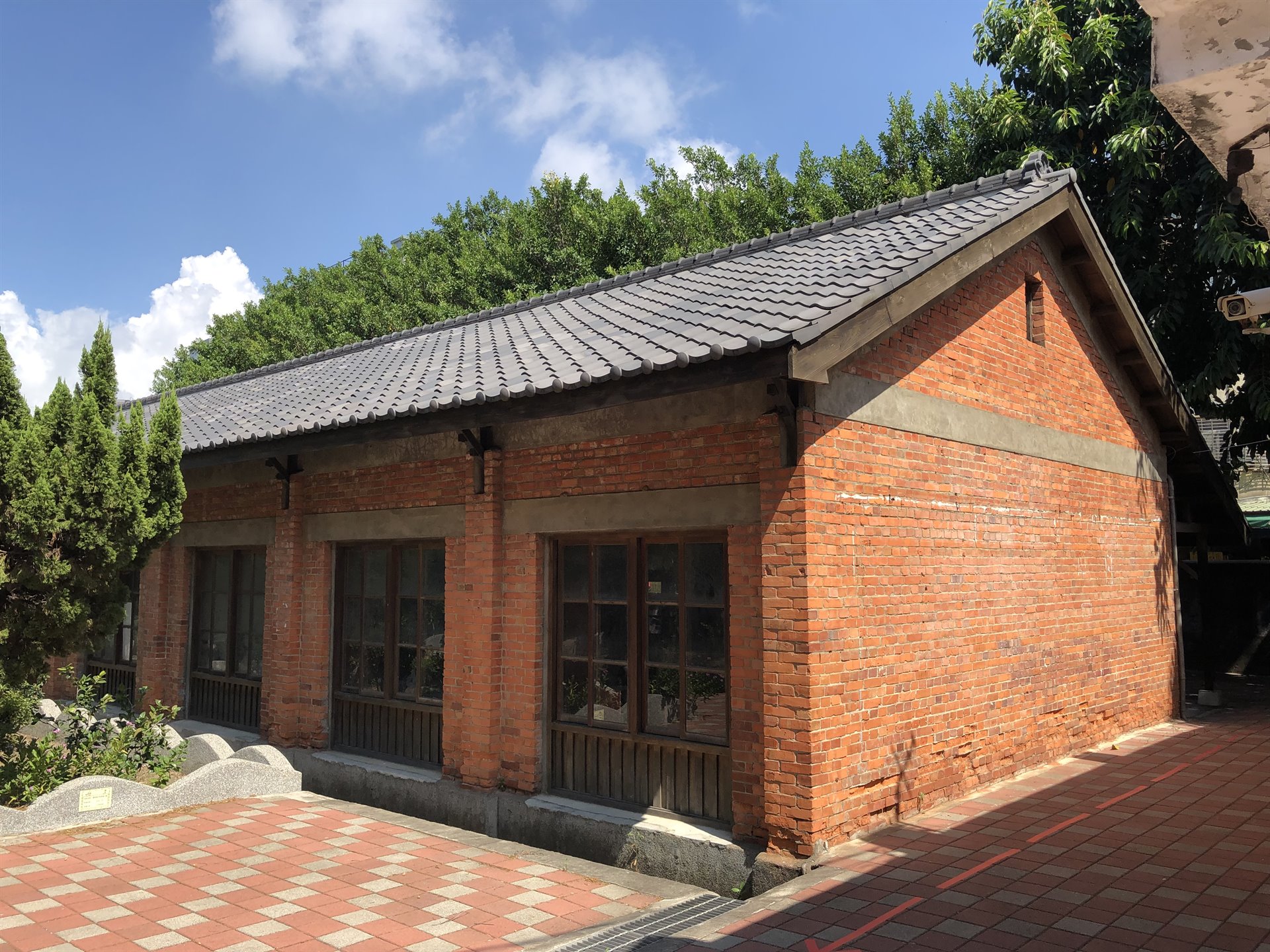 八里國民小學紅磚教室