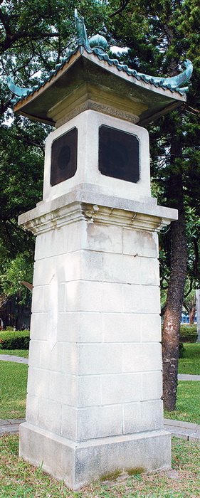 放送電台擴音台(舊稱：放送頭)