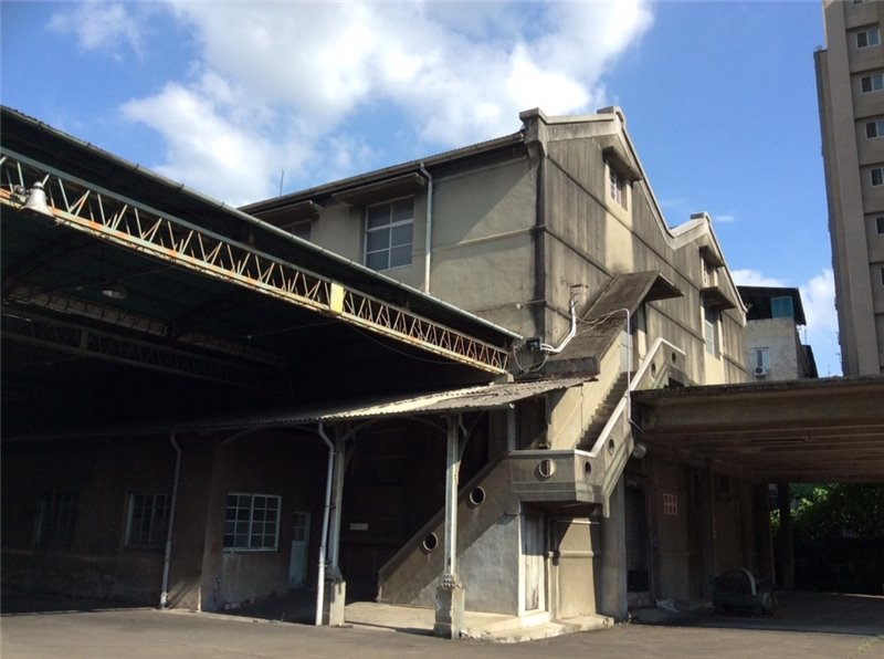 臺中支局葉煙草再乾燥場建築群