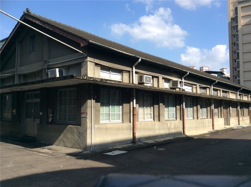 臺中支局葉煙草再乾燥場建築群