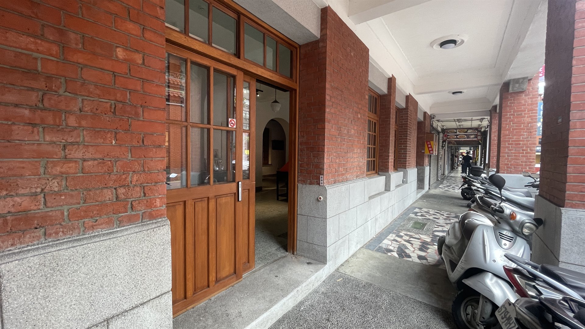 桃園大廟口派出所