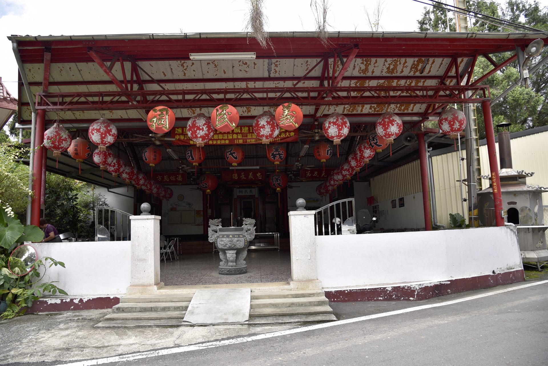 埔里南村義民祠