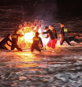 鷄籠中元祭