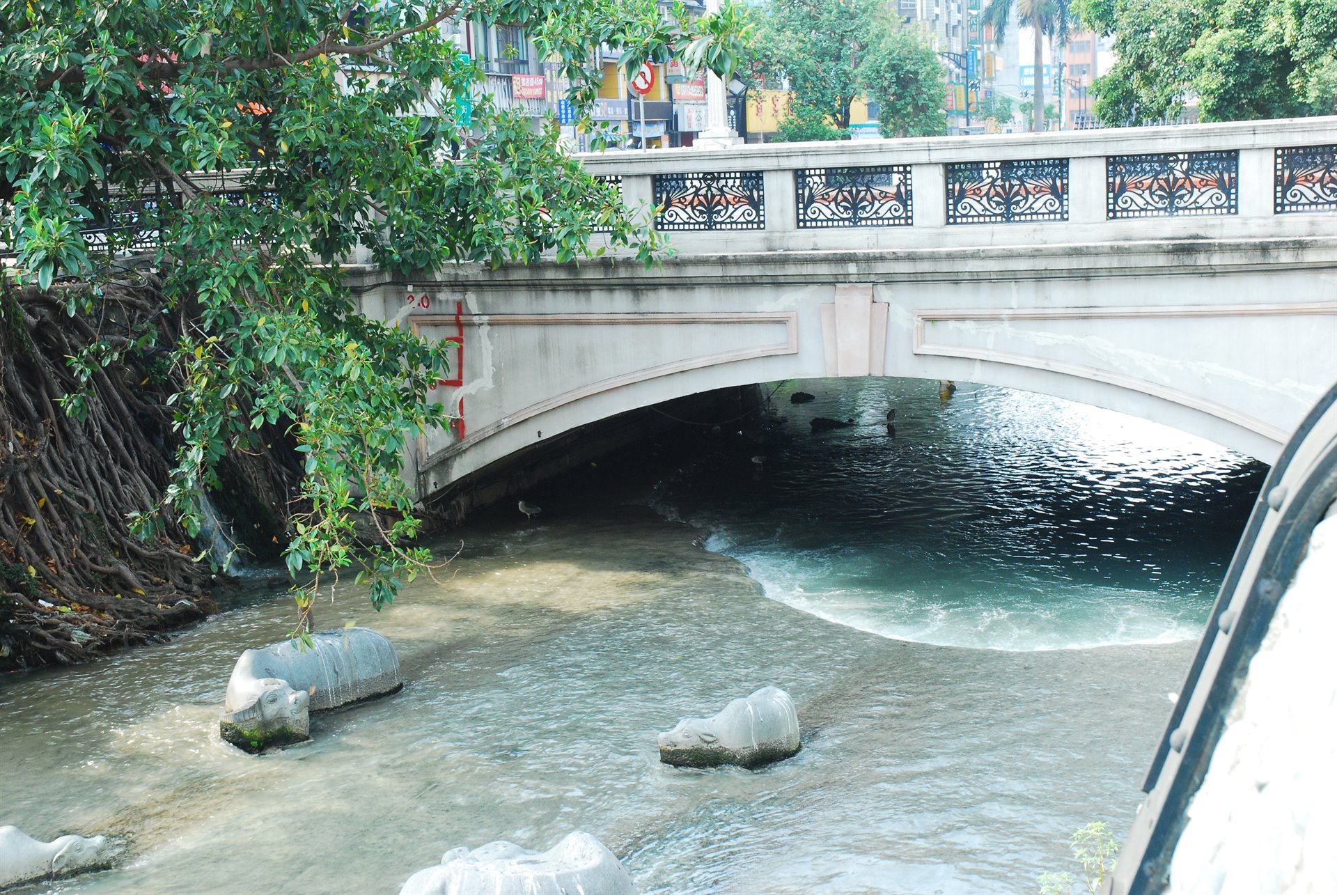 中山綠橋(舊稱：新盛橋)