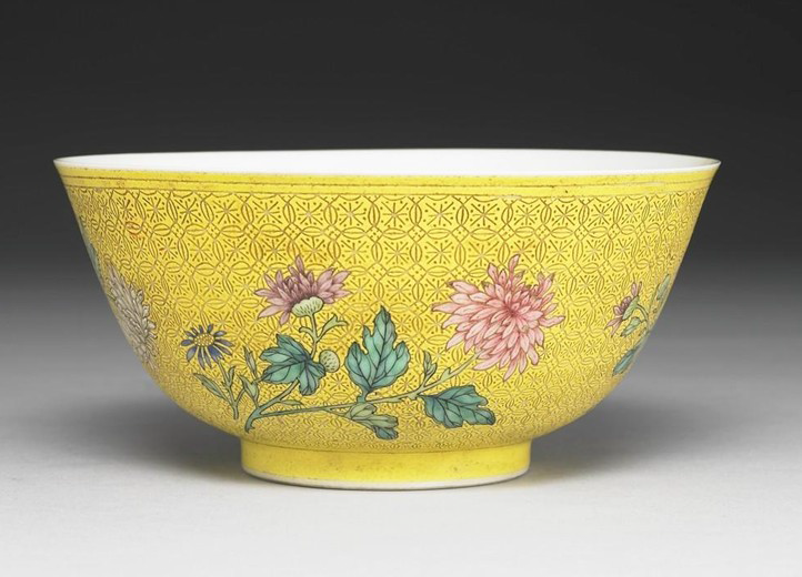 中国古美術 ☆ 瓷器工芸 ☆ 清 乾隆年製款 黄釉琺瑯彩