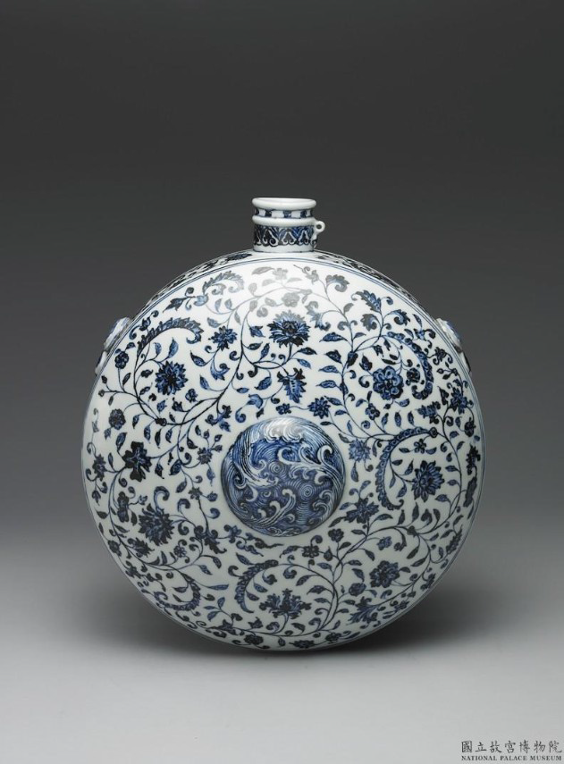李朝 生い茂る 青花花卉紋壺 古美術