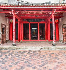懷忠祠