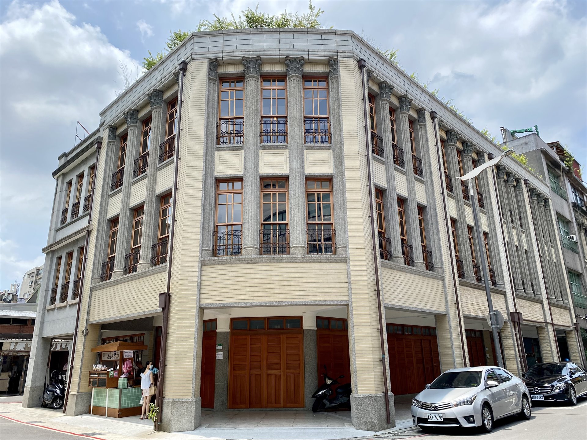 民樂街4、6、8號、永昌街1號暨民生西路362巷33號店屋