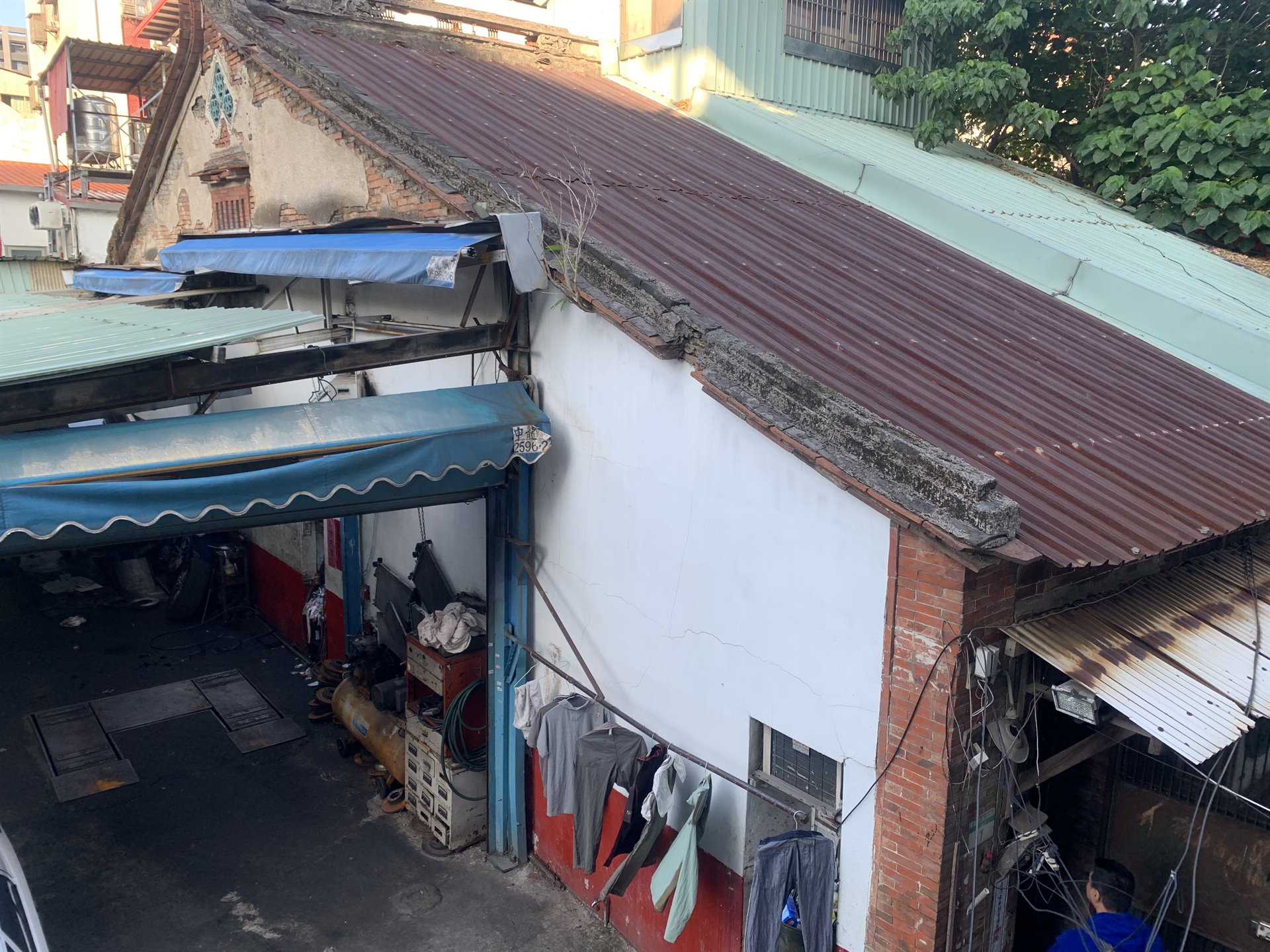 重慶北路3段283巷1號（大龍峒四十四坎店屋二落）